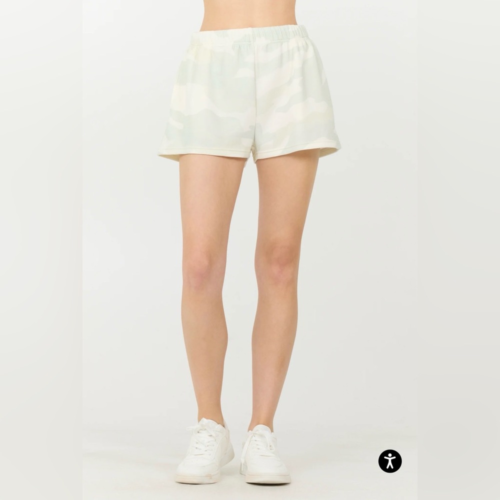 Vintage Havana Cloud Fleece Camo Lounge Shorts Sage Green | Size M